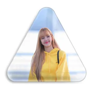 پیکسل مثلثی لیسا گروه بلک پینک Black Pink
