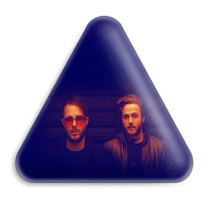 پیکسل مثلثی مسیح و آرش عدل پرور