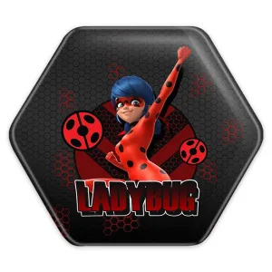 پیکسل شش ضلعی دختر کفشدوزکی