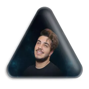 پیکسل مثلثی آرون افشار