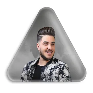 پیکسل مثلثی آرون افشار
