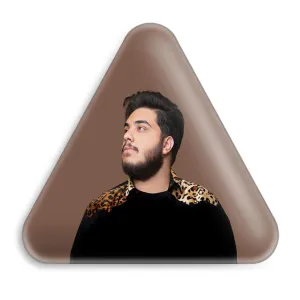 پیکسل مثلثی آرون افشار