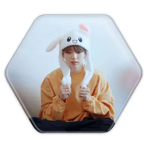 پیکسل شش ضلعی جونگ کوک Jungkook گروه بی تی اس BTS