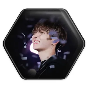 پیکسل شش ضلعی جی هوپ J Hope گروه بی تی اس BTS