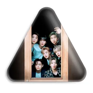 پیکسل مثلثی گروه بی تی اس BTS