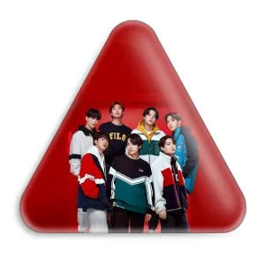 پیکسل مثلثی گروه بی تی اس BTS