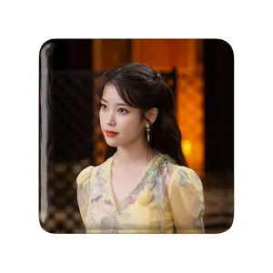 پیکسل مربعی آیو IU