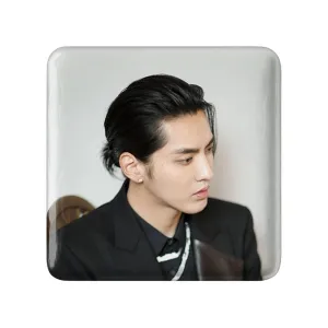 پیکسل مربعی کریس وو گروه اکسو EXO