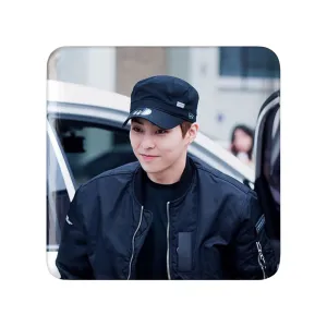 پیکسل مربعی شیومین گروه اکسو EXO
