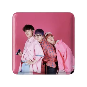 پیکسل مربعی گروه اکسو EXO