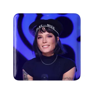 پیکسل مربعی هالزی Halsey