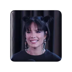 پیکسل مربعی هالزی Halsey