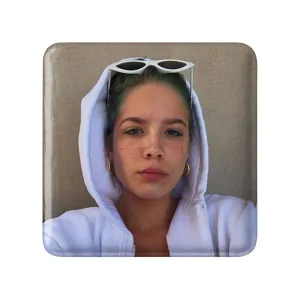 پیکسل مربعی هالزی Halsey