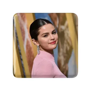 پیکسل مربعی سلنا گومز Selena Gomez