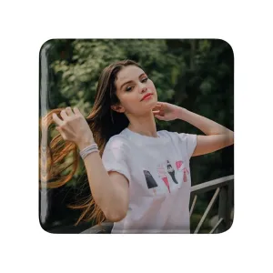 پیکسل مربعی سلنا گومز Selena Gomez