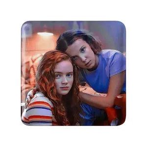 پیکسل مربعی الون و مکس سریال استرنجر تینگز Stranger Things