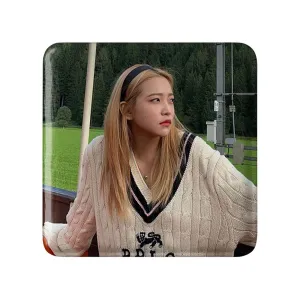 پیکسل مربعی یری گروه رد ولوت Red Velvet
