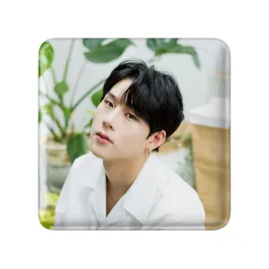 پیکسل مربعی جوهان گروه مانستا اکس MONSTA X