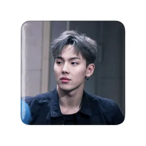 پیکسل مربعی شونو گروه مانستا اکس MONSTA X