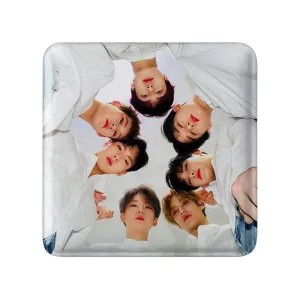 پیکسل مربعی گروه مانستا اکس Monsta X