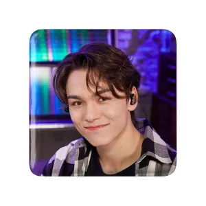 پیکسل مربعی ورنون گروه سونتین Seventeen