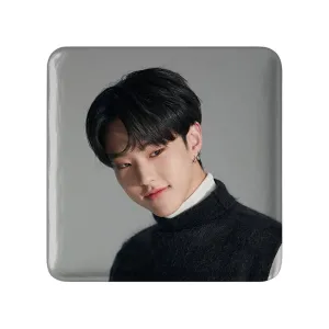 پیکسل مربعی هوشی گروه سونتین Seventeen