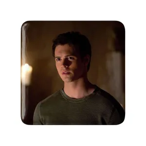 پیکسل مربعی جرمی گیلبرت خاطرات یک خون آشام  The Vampire Diaries