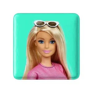 پیکسل مربعی عروسک باربی