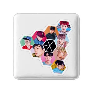 پیکسل مربعی گروه موسیقی اکسو EXO