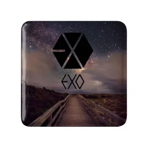 پیکسل مربعی گروه موسیقی اکسو EXO
