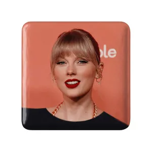 پیکسل مربعی تیلور سوئیفت Taylor Swift