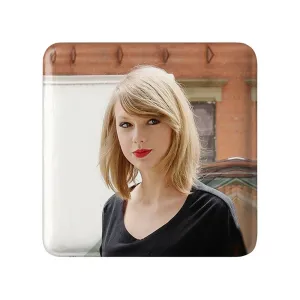 پیکسل مربعی تیلور سوئیفت Taylor Swift