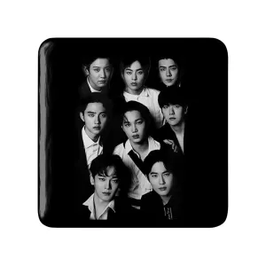 پیکسل مربعی گروه موسیقی اکسو EXO