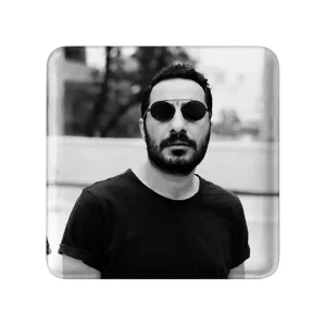 پیکسل مربعی نوید محمدزاده