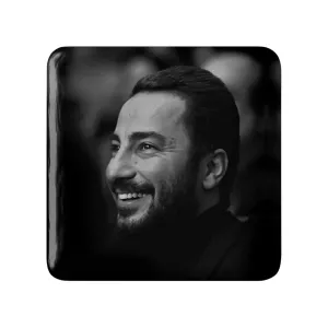 پیکسل مربعی نوید محمدزاده