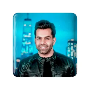پیکسل مربعی رضا بهرام