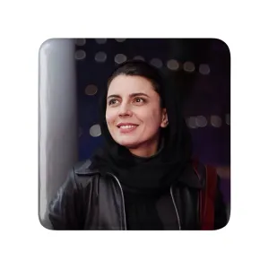 پیکسل مربعی لیلا حاتمی