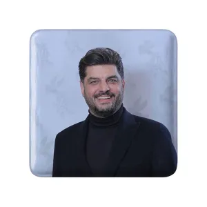 پیکسل مربعی سام درخشانی