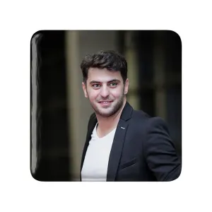 پیکسل مربعی علی ضیا