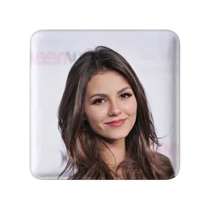 پیکسل مربعی ویکتوریا جاستیس Victoria Justice