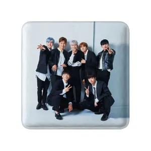 مگنت مربعی گروه مانستا اکس MONSTA X