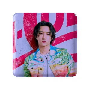 مگنت مربعی آی ام گروه مانستا اکس MONSTA X