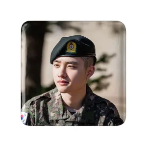 مگنت مربعی دی او گروه اکسو EXO