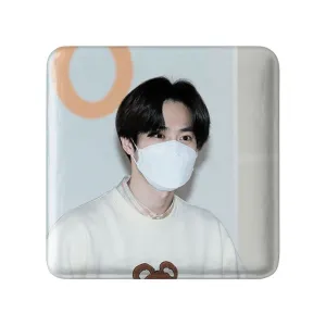 مگنت مربعی سوهو گروه اکسو EXO