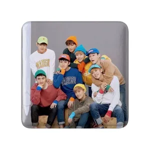 مگنت مربعی گروه اکسو EXO