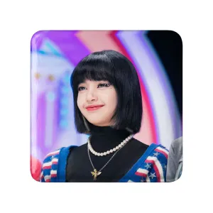 مگنت مربعی لیسا بلک پینک Black Pink