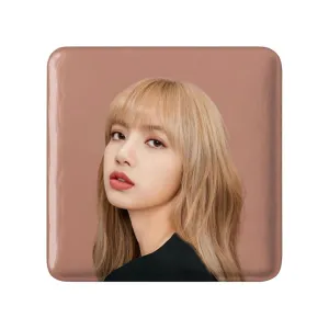 مگنت مربعی لیسا بلک پینک Black Pink