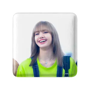 مگنت مربعی لیسا بلک پینک Black Pink
