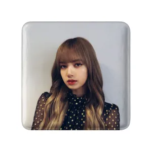 مگنت مربعی لیسا بلک پینک Black Pink