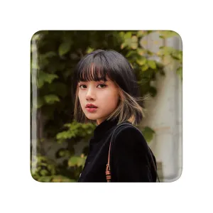 مگنت مربعی لیسا بلک پینک Black Pink